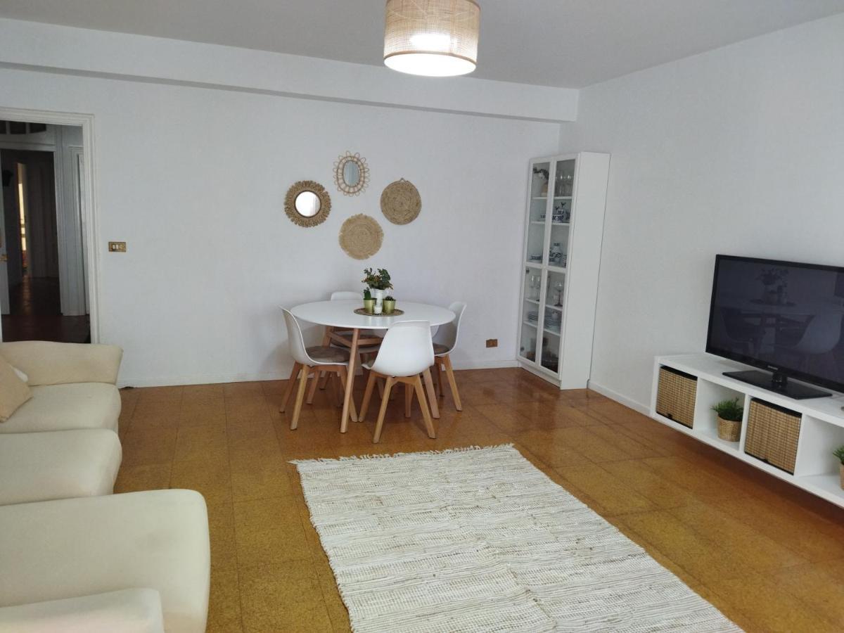 Appartamento Piso grande con terraza Finisterre Esterno foto